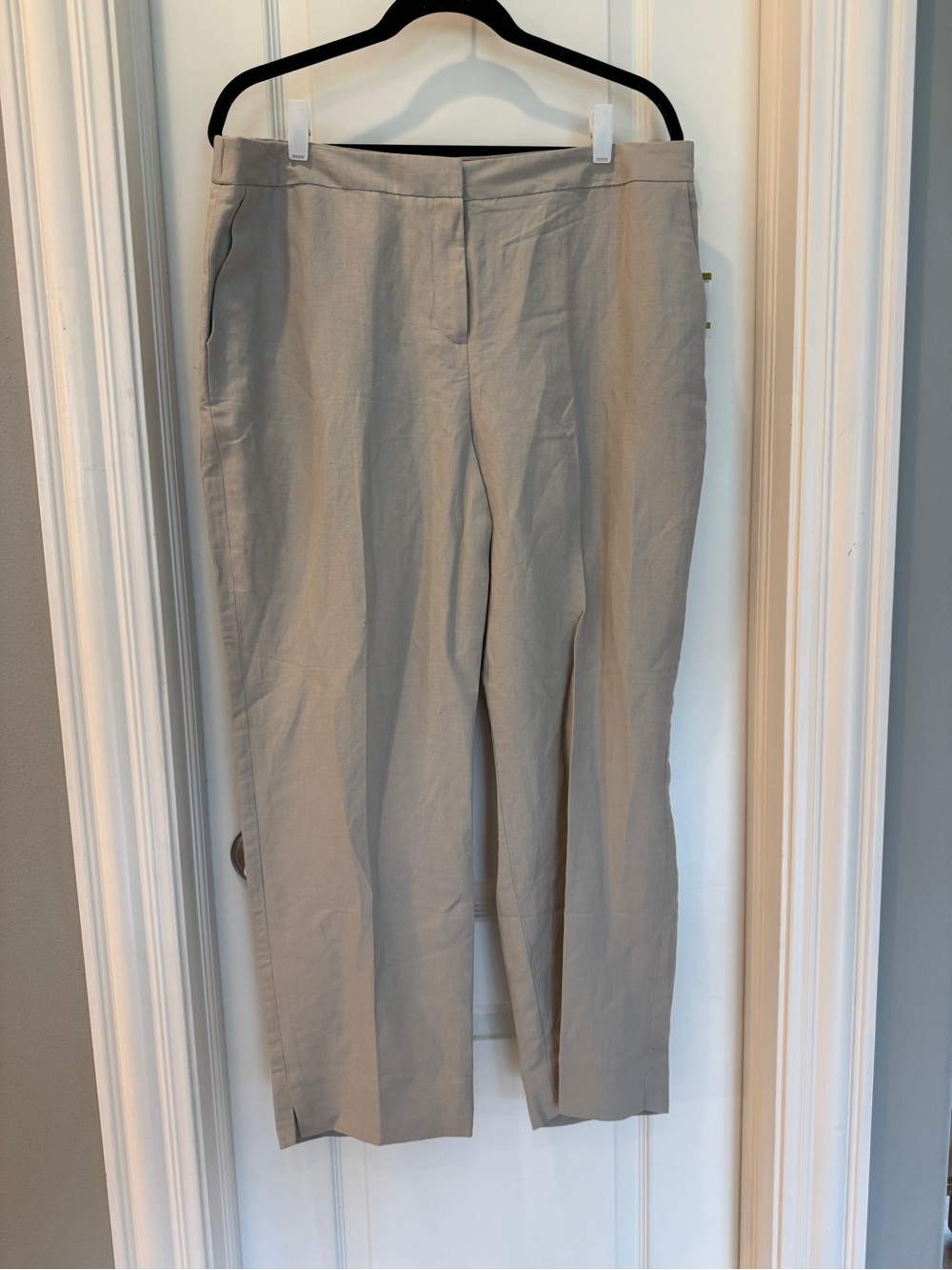 Kasper Light Taupe Straight-Leg Linen Trousers